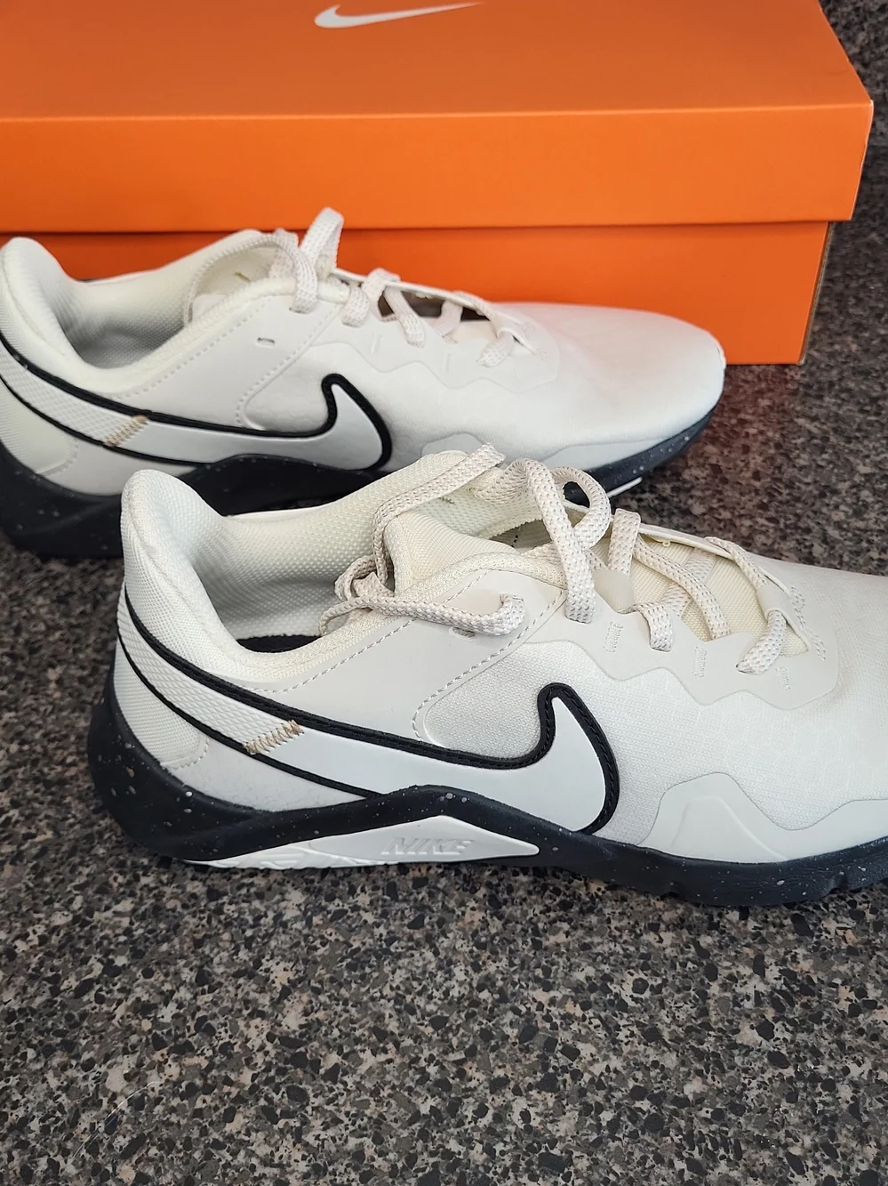 Nike Legend Essential 2 PRM Womens 7.5 Sail Black Training Shoes CZ3668-100 NIB